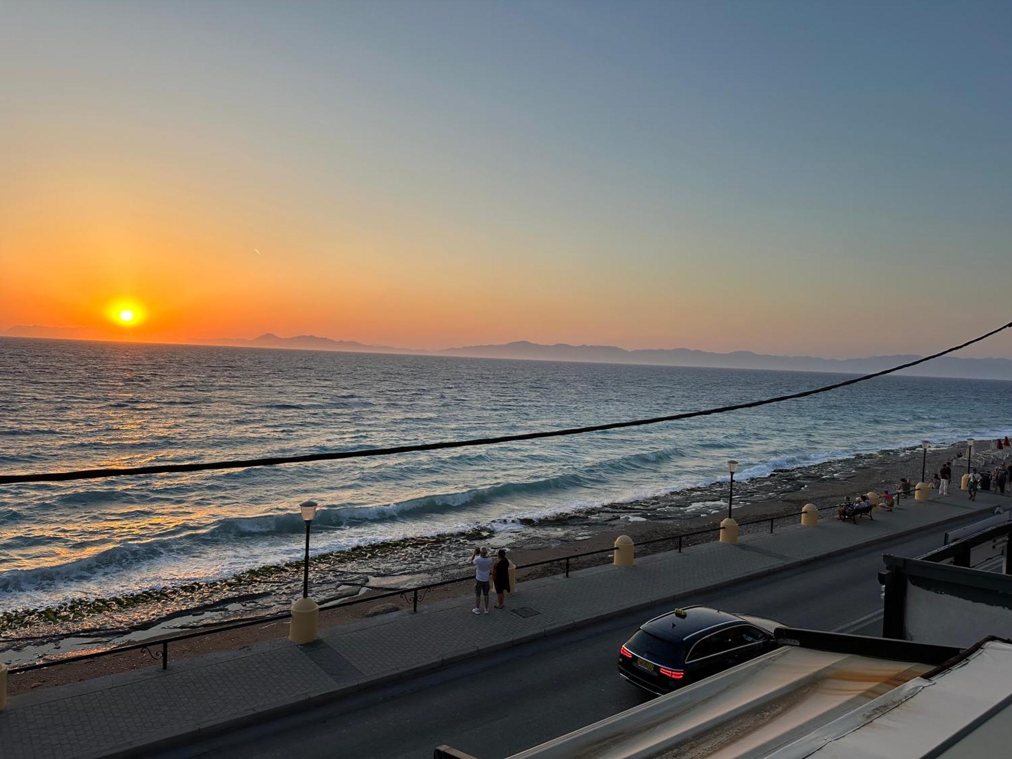 Rhodes CityMelita Downtown Seaviewアパートメント エクステリア 写真